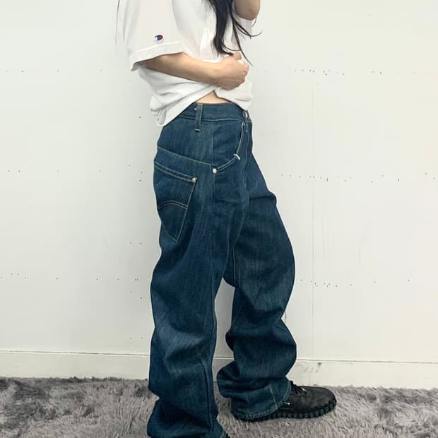 리바이스 엔지니어드진 레귤러