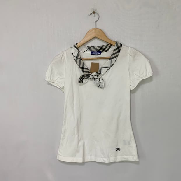 버버리 세일러 퍼프 소매 반팔 티셔츠 블라우스 아이보리 딱붙