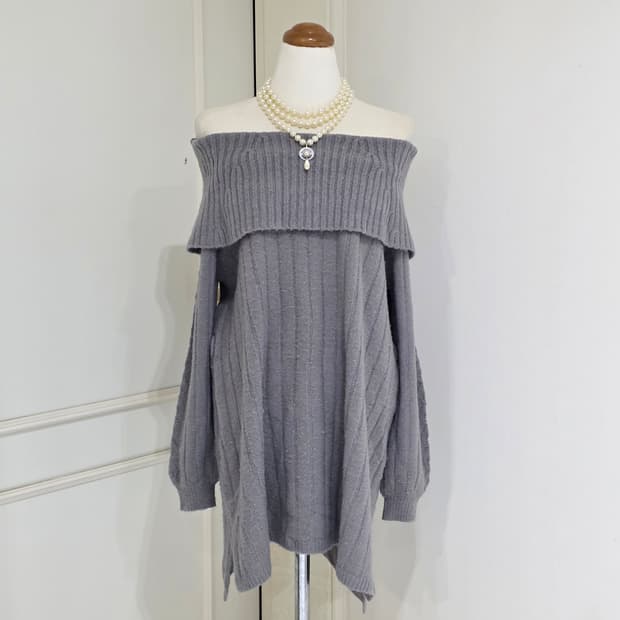 엑시즈팜) 그레이 로맨틱 히메오네라떼갸루st 오프숄더 니트꽈배기