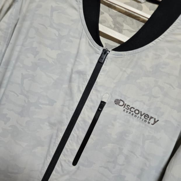 디스커버리 남성 카모 블루종 자켓