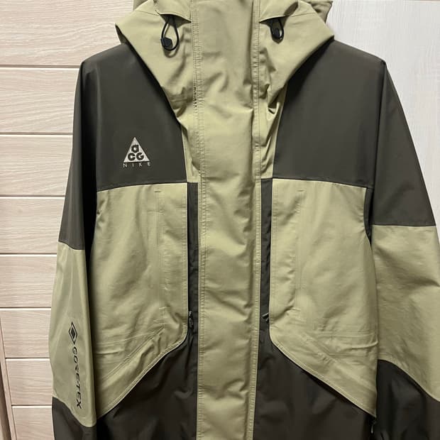 [S] 나이키 acg 고어텍스 자켓 카고 카키