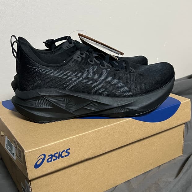 (255) 아식스 노바블라스트5 블랙 새상품