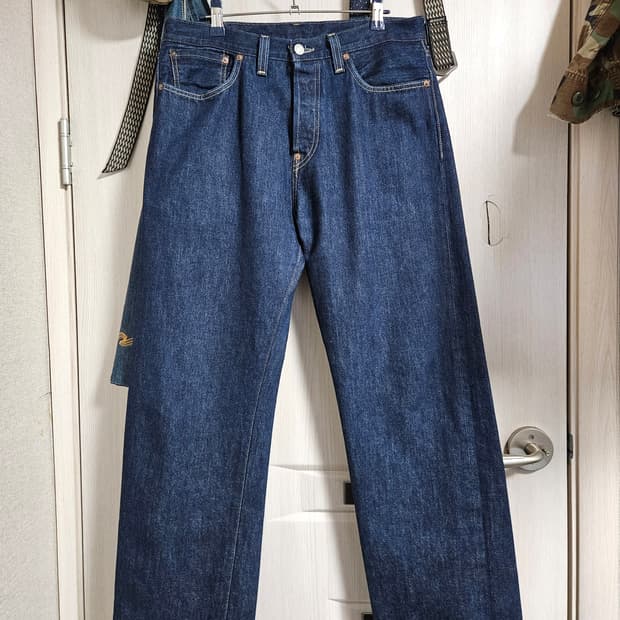 Lvc 37501 리바이스 빈티지 클로징 리지드 34x32