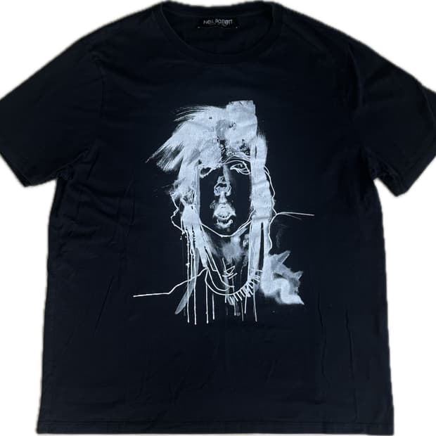 닐바렛 반팔 티셔츠