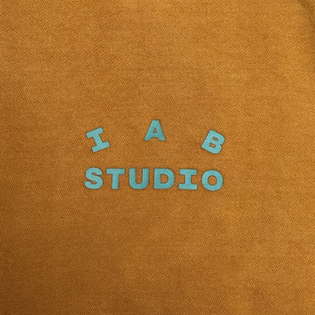 아이앱 스튜디오 후드 카멜 옐로우