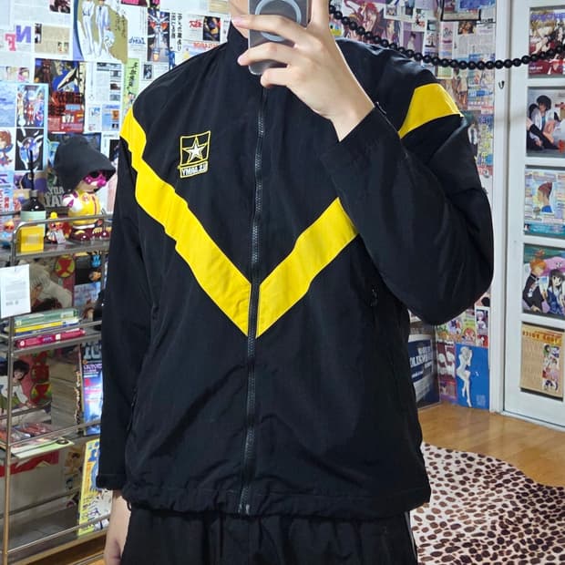 US ARMY APFU 블랙 미군 바람막이 