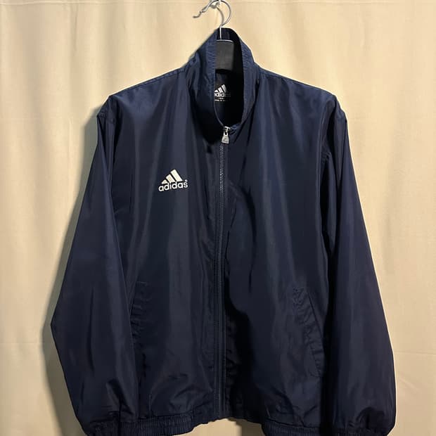 아디다스 올드스쿨 바람막이 처분 