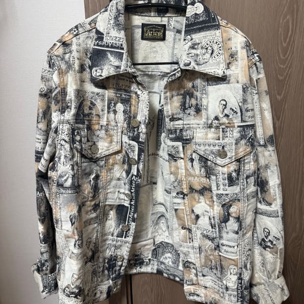 aries 프린트 자켓