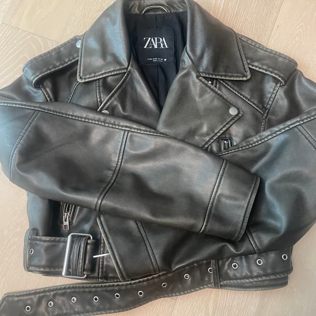자라 크롭 레더자켓