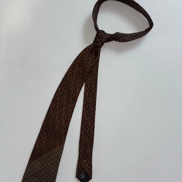 Fendi 펜디 브라운 FF로고 실크 넥타이 