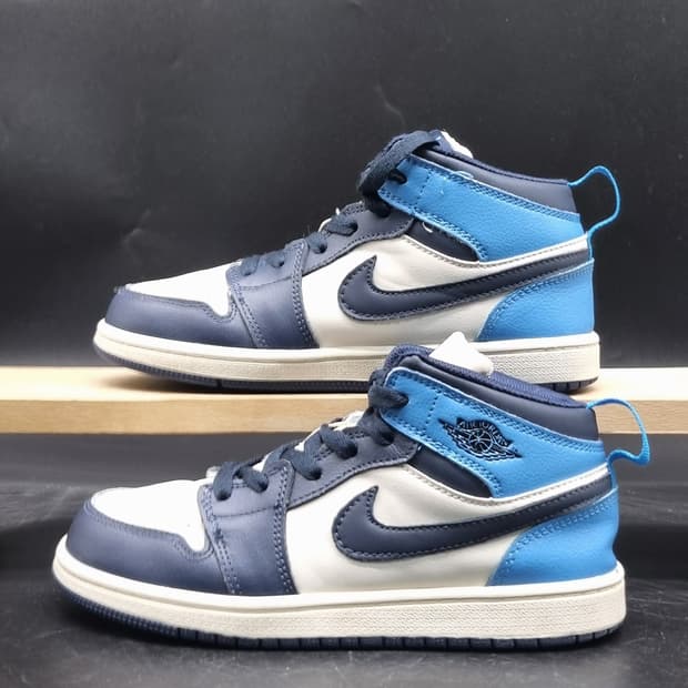 나이키 에어조던1 레트로 아동하이탑220