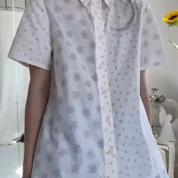 샵페어리 25ss 반팔셔츠 하늘색