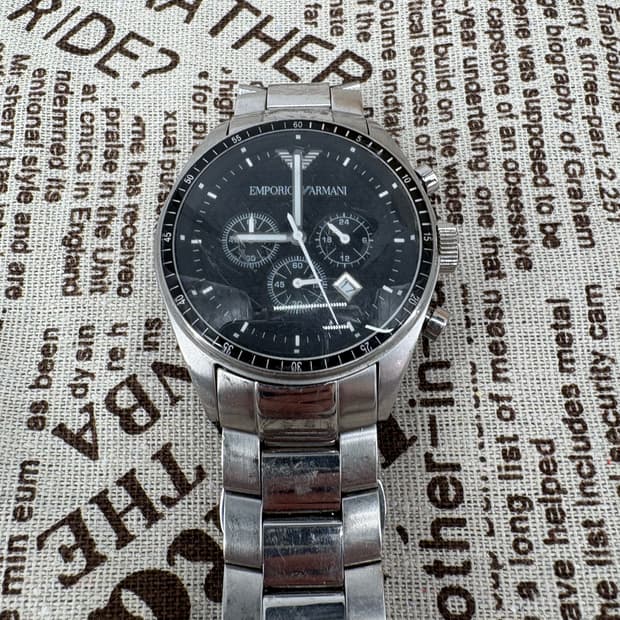 EMPORIO ARMANI 알마니 크로노그래프 메탈 시계 (B급)