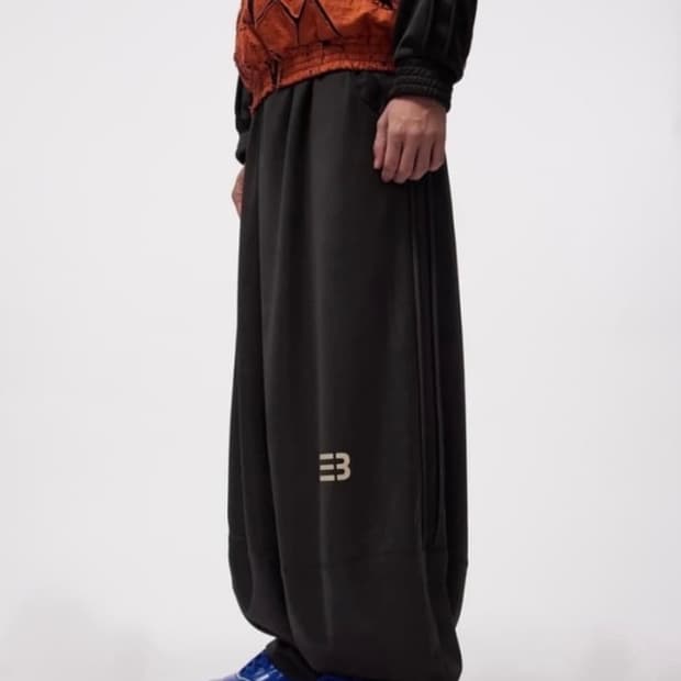 네임세이크 캐롯라마팬츠 사이즈:s 구해봅니다