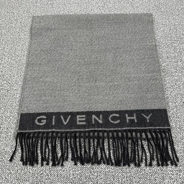 지방시 GIVENCHY 울 머플러 목도리 넥워머