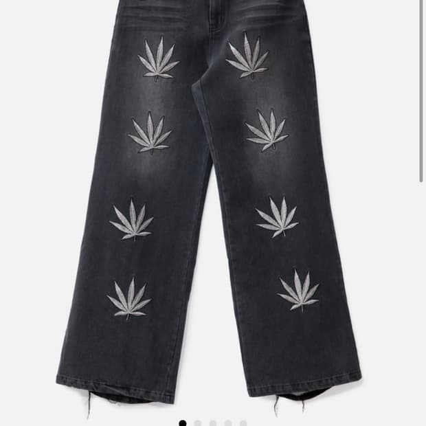 Haunted Starbucks 대마초 자수 플레어 데님 새상품 급처