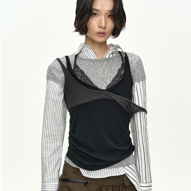 앤더슨벨 UPSIDE-DOWN LAYERED T-SHIRT atb1556