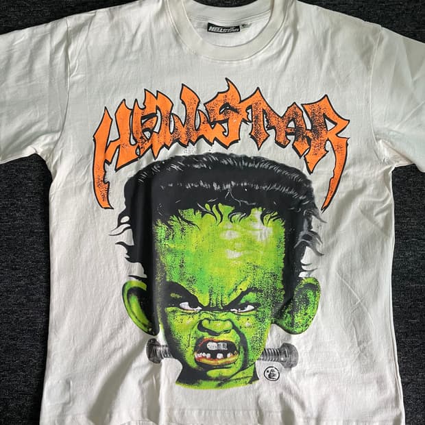 헬스타 프랑캔 반팔티