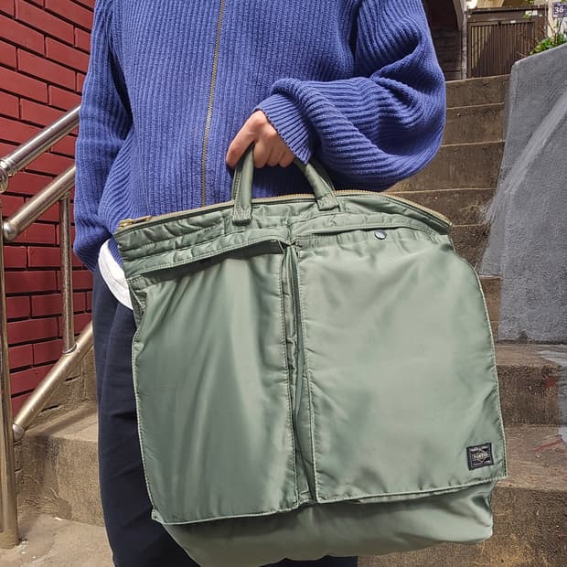 요시다포터 탱커 2way 헬맷뱃 세이지그린