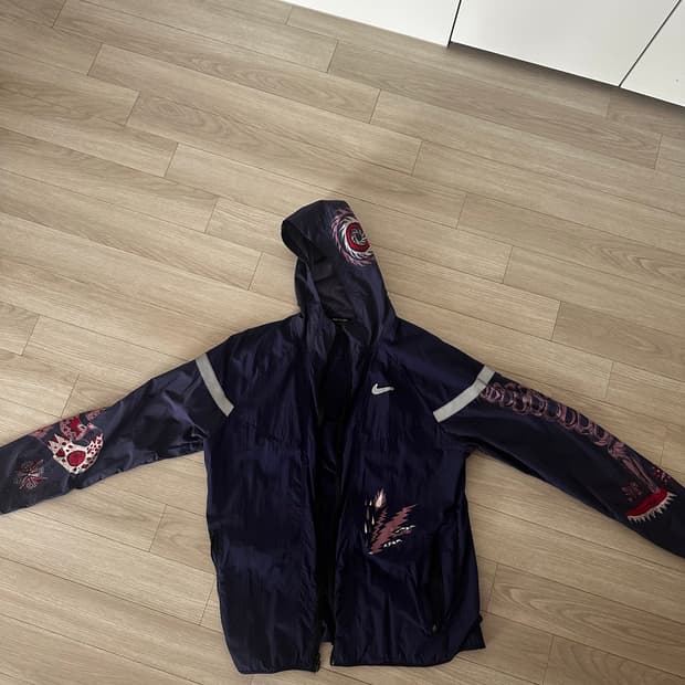 나이키 와일드 런 윈드러너 바람막이