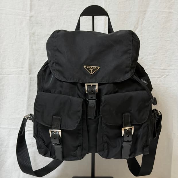 정품 프라다 테수토 나일론 투포켓 백팩 블랙 미디움사이즈