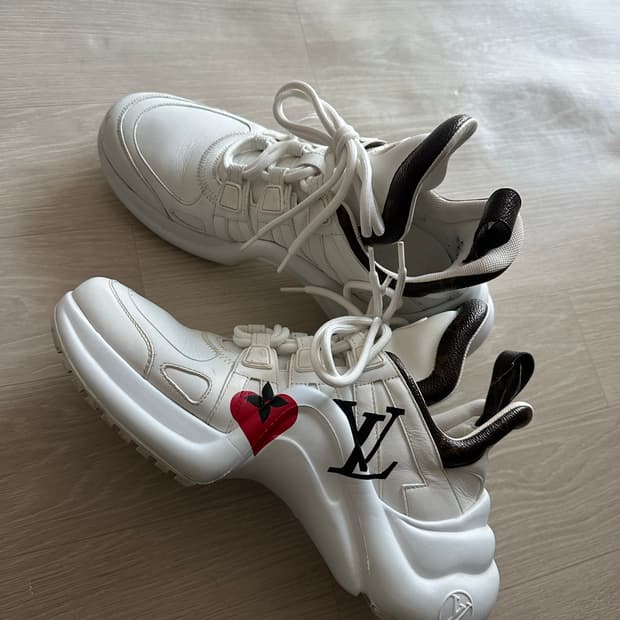 [사이즈 EU39] 루이비통 게임온 아치라이트