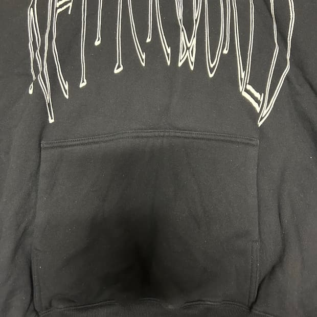 네더월드 후드티