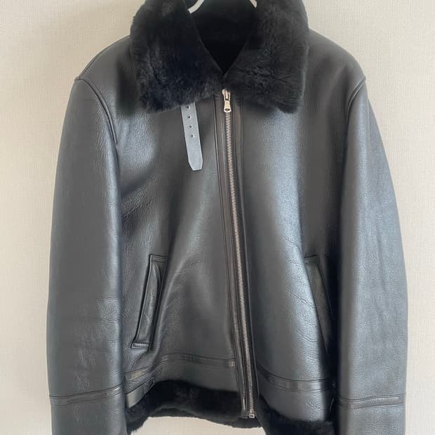 리얼양 무스탕자켓