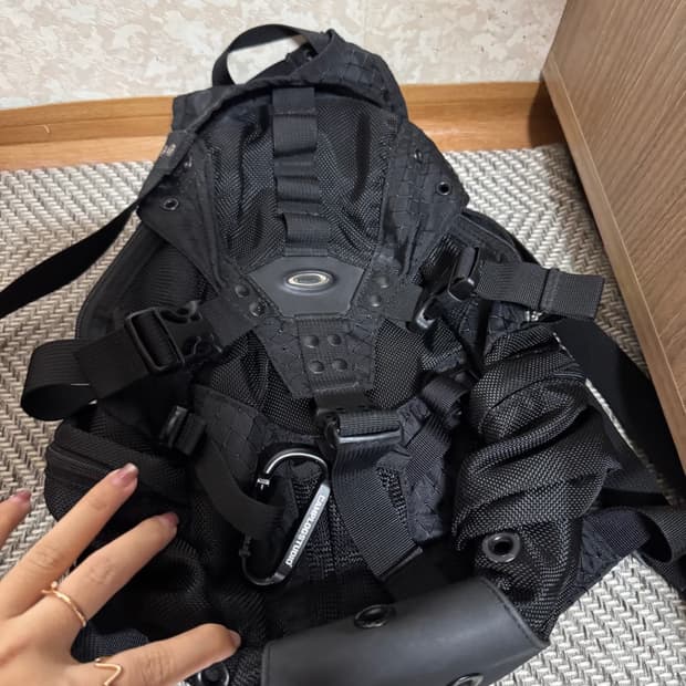 오클리 미니 아이콘 백팩