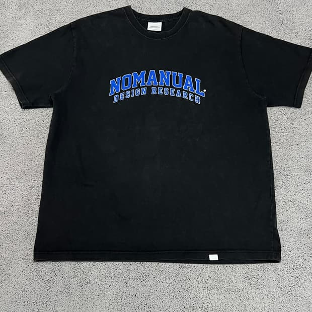 (L) 노매뉴얼 스펠아웃 반팔 티