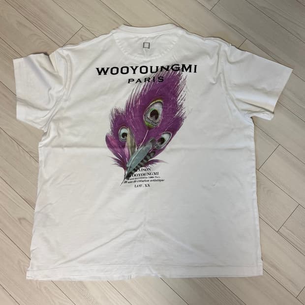 우영미 깃털 반팔티