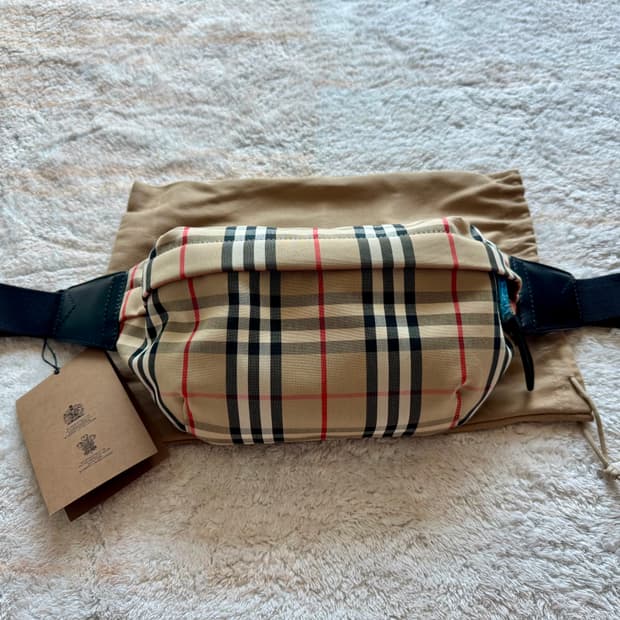 버버리 빈티지 체크 범백 미디엄 벨트백 801043