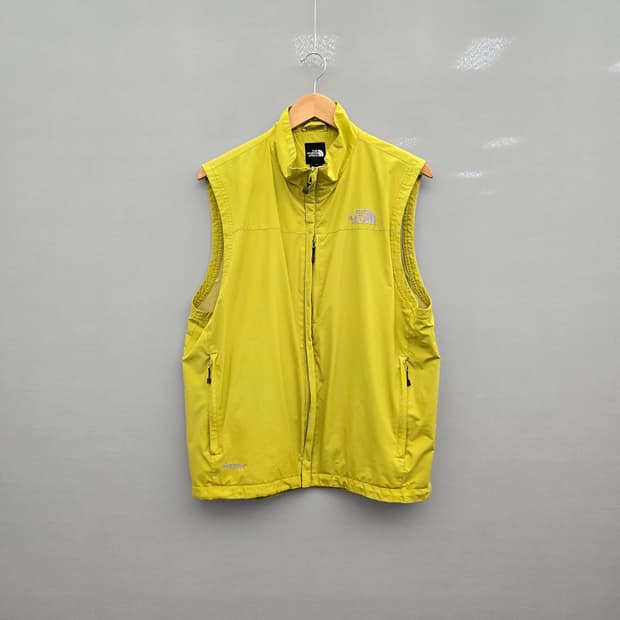 노스페이스 옐로우(형광) 조끼 베스트 바람막이