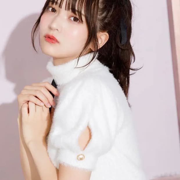 미셸마카롱 샤기 니트 탑스 화이트