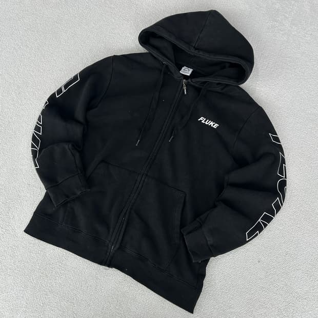Fluke 검정색 후드 집업 s