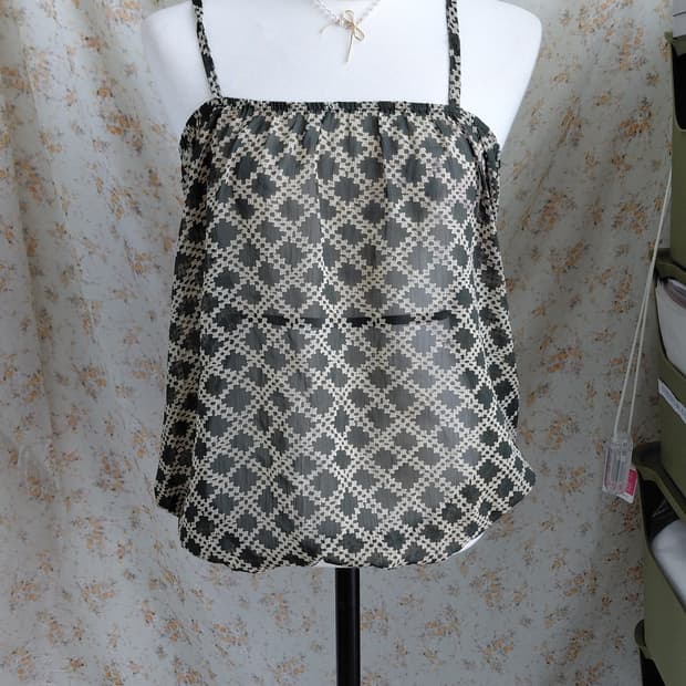 [일본빈티지] 패턴 시스루 나시 블라우스