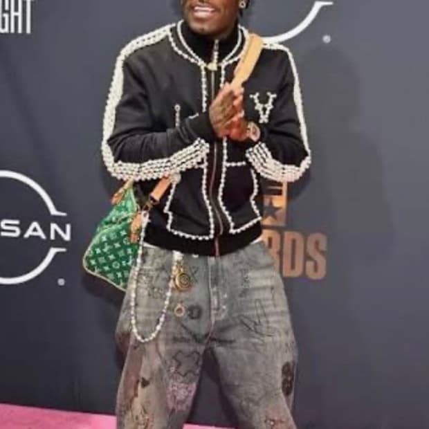 [S] 새상품 발렌시아가 라인스톤 데님