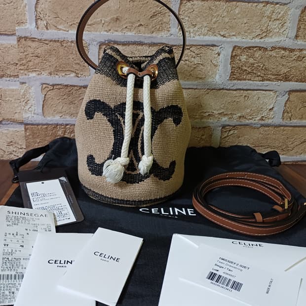 셀린느 틴 드로우스트링 베이지 탄 컬러