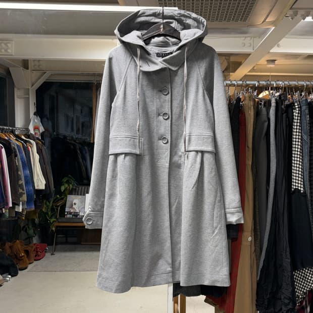 띠어리 후드 하이넥 코트