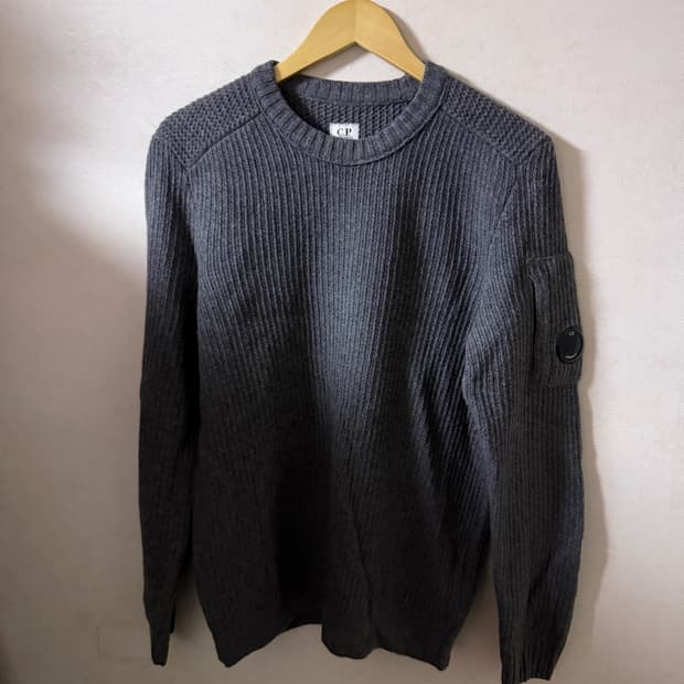 C.P컴퍼니 두툼 렌드와팬 라운드넥 니트 48 (남성 95-100)