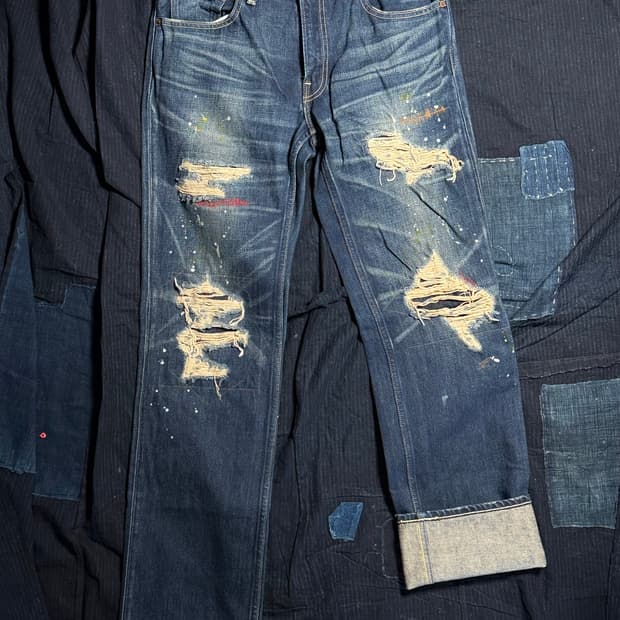 리바이스 슬림&레귤러 테이퍼드핏 페인팅 데미지 데님 팬츠 32