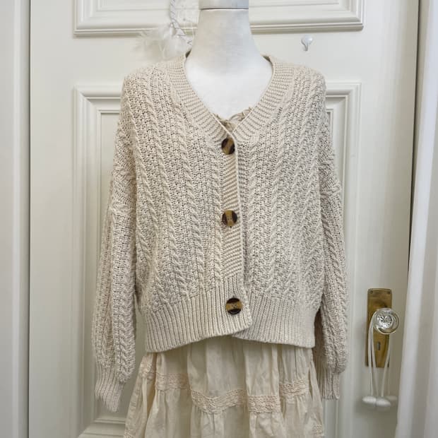 light beige twist over sweater cardigan