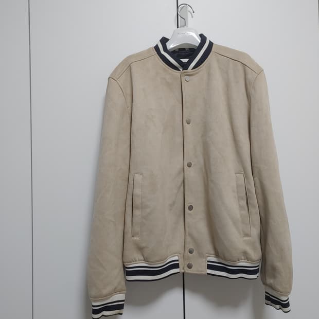 자라 베이지 스웨이드 스타디움 자켓 -L사이즈