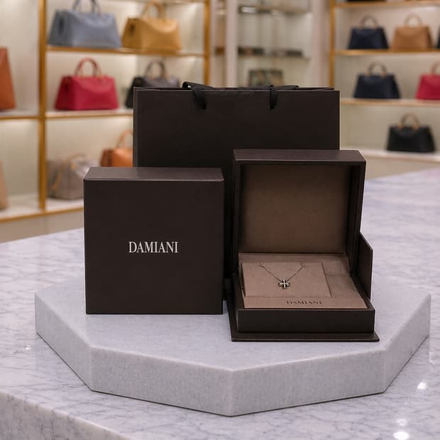 [A급] 다미아니 벨에포크 네크리스 화이트 골드 다이아몬드 판매합니다!!