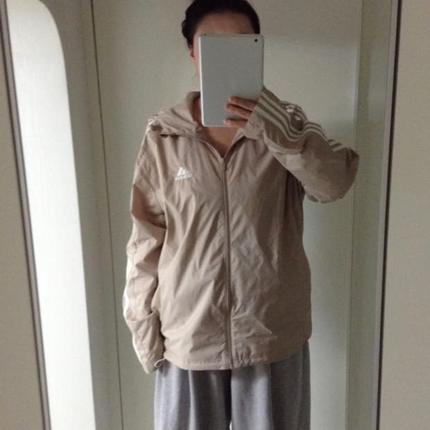 Adidas beige windbreaker