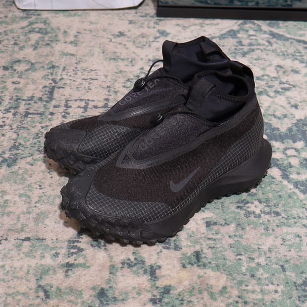 Nike ACG 나이키 ACG 마운틴 플라이 고어텍스 블랙 255