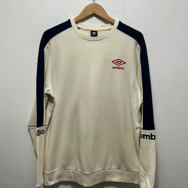 엄브로 남성 맨투맨 100사이즈 L