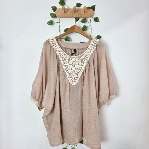 크로쉐 여리 블라우스