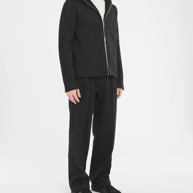 마르지엘라 아웃라인 울집업