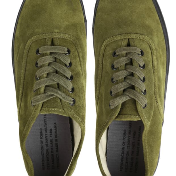 리프로덕션오브파운드 US Navy Military Trainer 5851